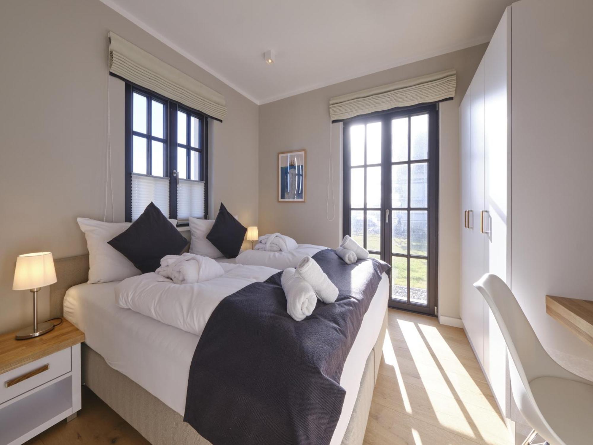 Reetland Am Meer - Luxusplus Reetdachvilla Mit 4 Schlafzimmern, Aussensauna, Loungebereich Und Kamin G07 德兰斯克 外观 照片